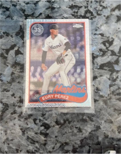 2024 Topps Series 2 Silver Pack Mojo #2T89C-82 Eury Perez — front