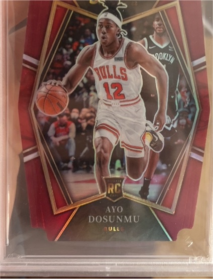 2021-22 Panini Select #154 Ayo Dosunmu Premier Level Maroon Die-Cut Rookie — front