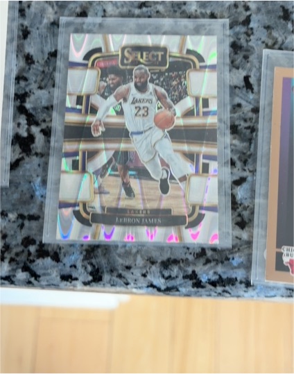 2022-23 Panini Select #23 LeBron James — front