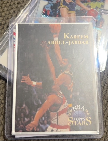 1996 Topps Stars #1 Kareem Abdul-Jabbar — front