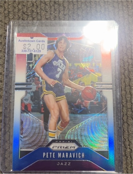 2019-20 Panini Prizm #17 Pete Maravich — front