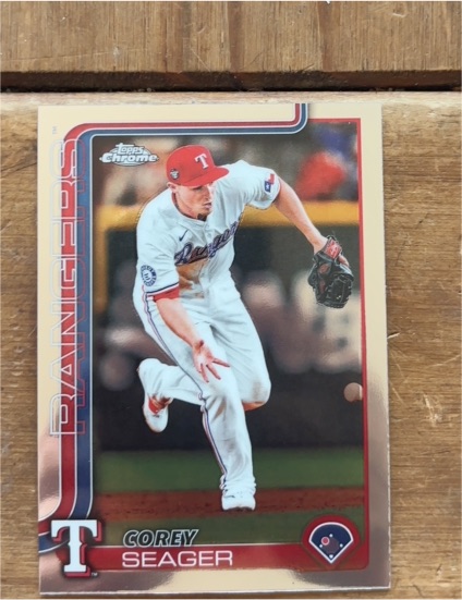 2025 Topps Chrome #24 Corey Seager — front
