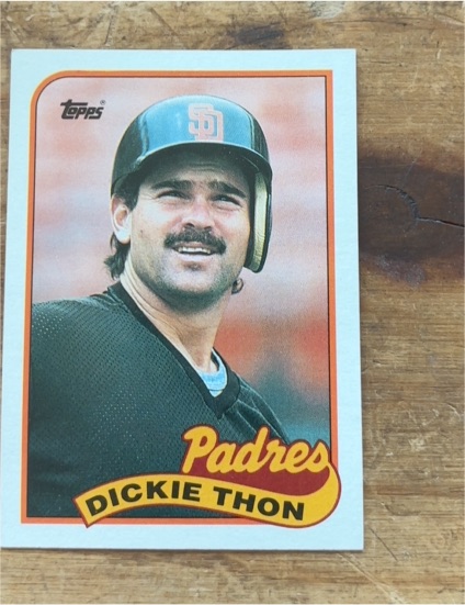 1989 Topps #726 Dickie Thon — front