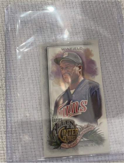 2022 Topps Allen & Ginter Mini #136 Dave Winfield — front