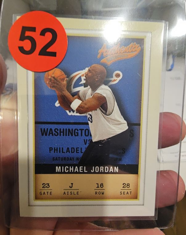 2001-02 Fleer Authentix #16 Michael Jordan — front