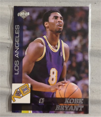 1999 Collector's Edge KB8 #KB3 Kobe Bryant — front