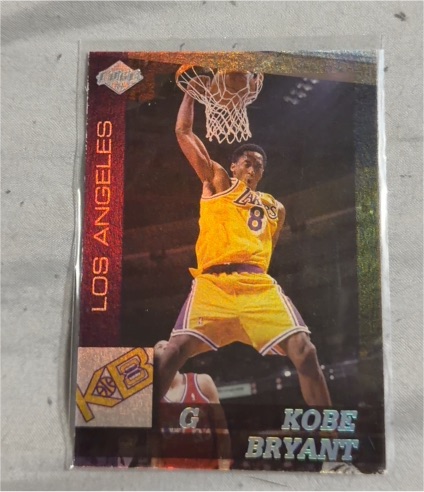 1999 Collector's Edge #KB1 Kobe Bryant — front