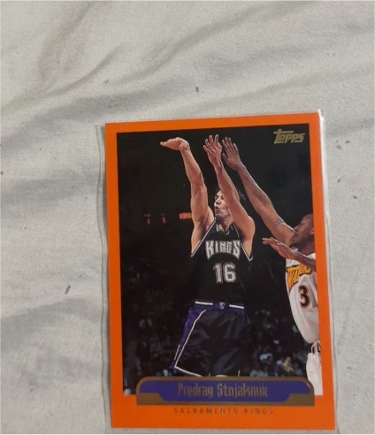 1999-00 Topps #176 Predrag Stojakovic — front