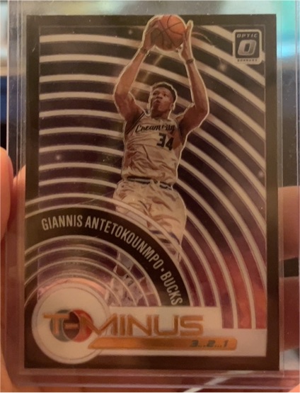 2020-21 Panini Donruss Optic #15 Giannis Antetokounmpo T-Minus 3 2 1 — front