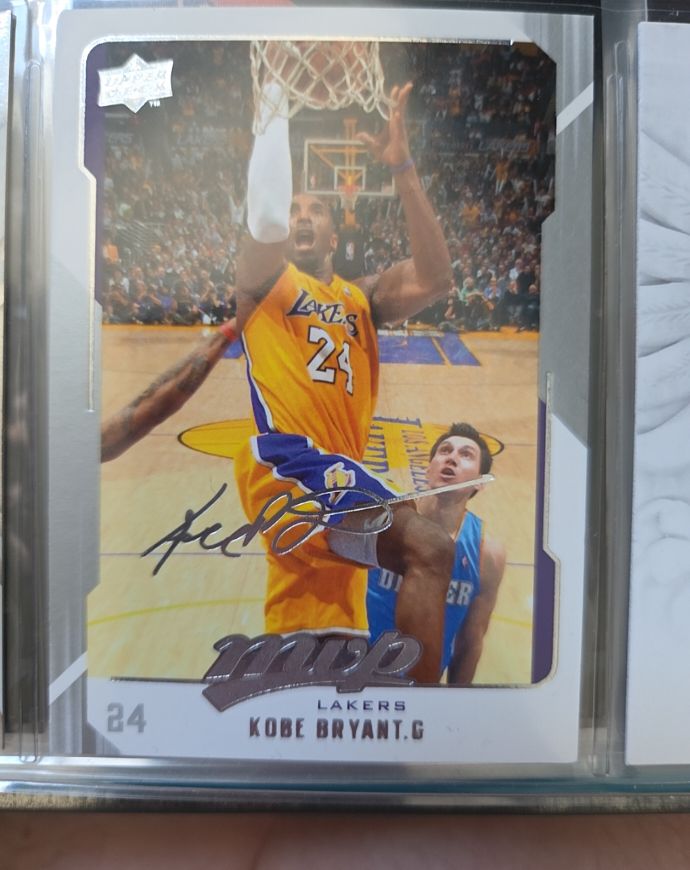 2008-09 Upper Deck MVP #69 Kobe Bryant — front