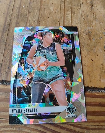 2024 Panini Prizm WNBA #87 Nyara Sabally — front
