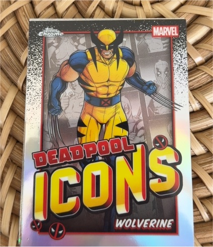 2025 Topps Chrome Deadpool Icons #DI-10 Wolverine — front