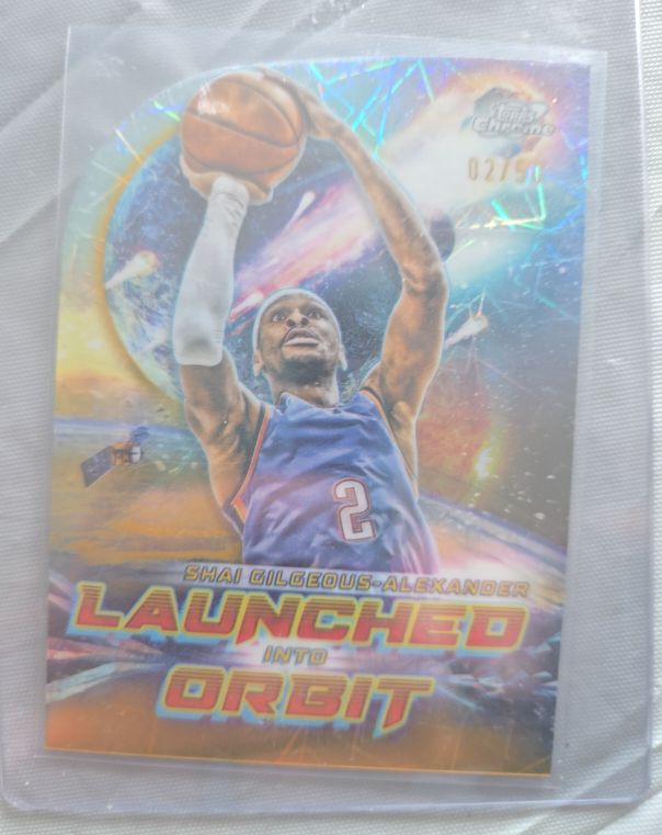 2023-24 Topps Cosmic Chrome #LIO-17 Shai Gilgeous-Alexander Launched Into Orbit — front