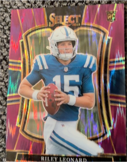 2025 Panini Select #133 Riley Leonard — front