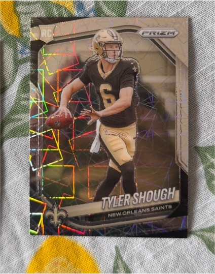 2025 Panini Prizm #327 Tyler Shough — front