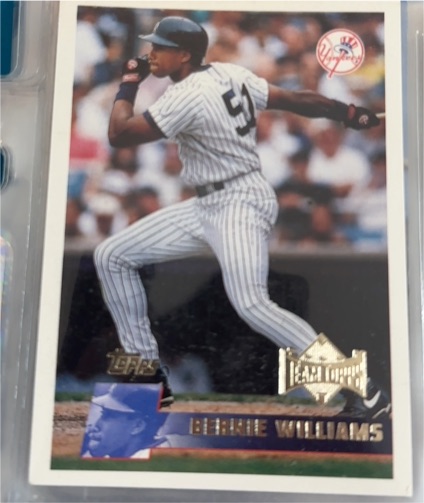 1992 Topps #556 Bernie Williams — front