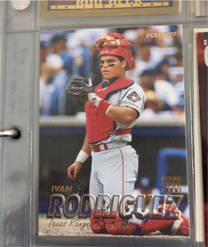 1997 Fleer #231 Ivan Rodriguez — front