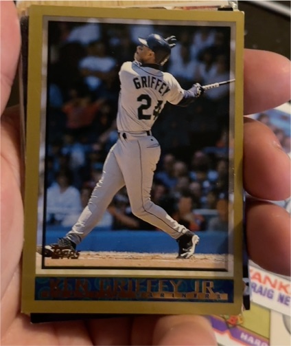 1998 Topps #321 Ken Griffey Jr. — front