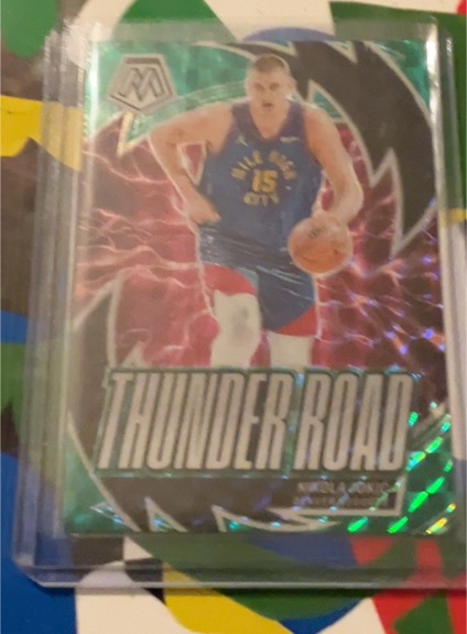 2023-24 Panini Mosaic #7 Nikola Jokic Thunder Road Green Mosaic Prizm — front