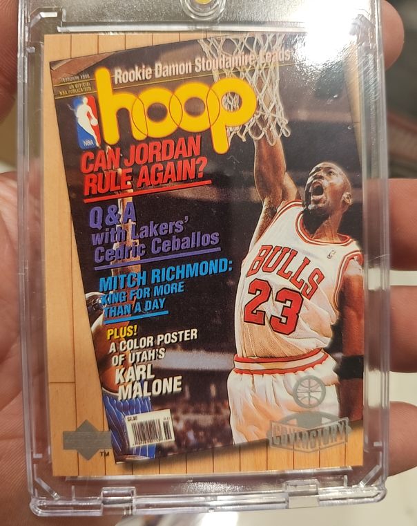 1999 Upper Deck #C17 Michael Jordan Hoop Magazine Cover Story — front