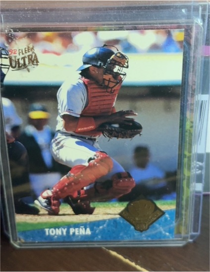 1992 Fleer Ultra #17 Tony Peña — front