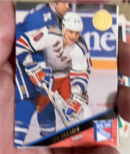 1993 Leaf #130 Adam Graves — front