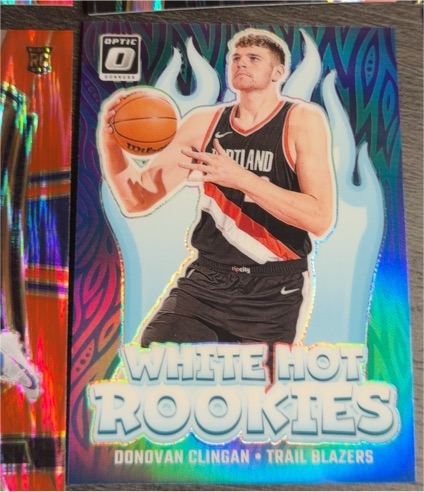 2024-25 Panini Donruss Optic #11 Donovan Clingan White Hot Rookies — front