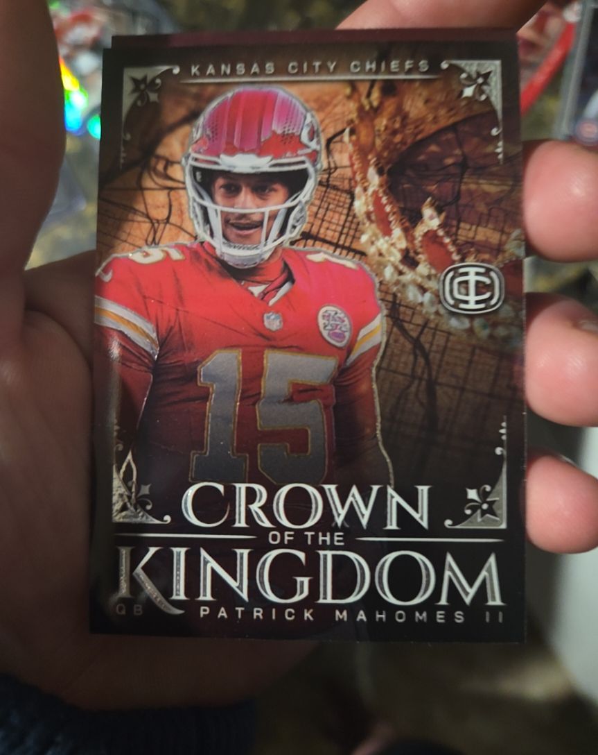 2025 Panini Icon Collection #CK-3 Patrick Mahomes II Crown of the Kingdom — front