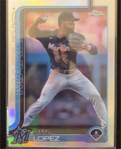 2025 Topps Chrome #134 Otto Lopez — front