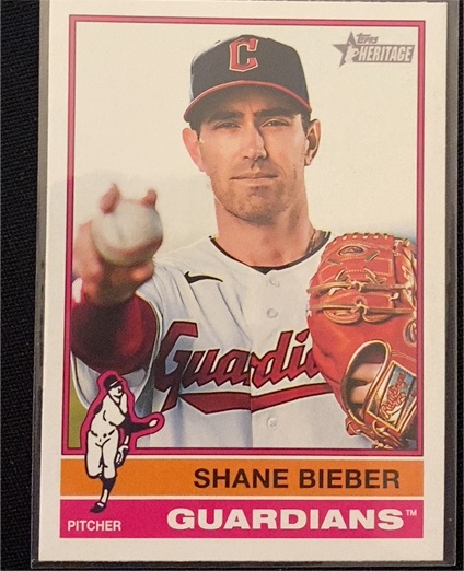 2025 Topps Heritage #477 Shane Bieber — front