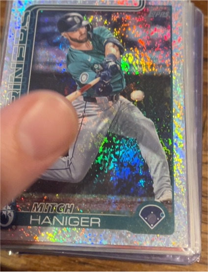 2025 Topps #15 Mitch Haniger — front