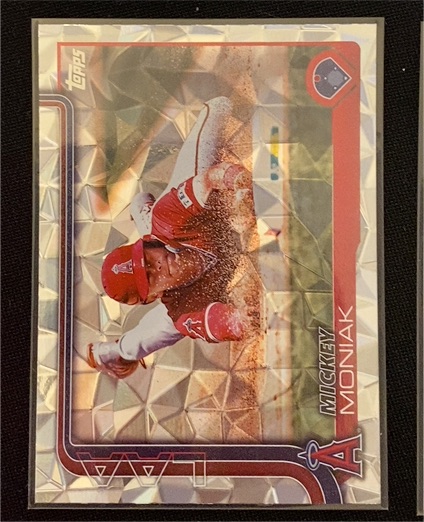 2025 Topps #479 Mickey Moniak — front
