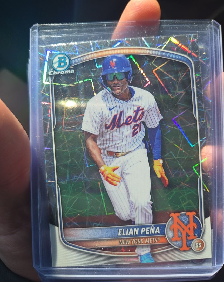 2025 Bowman Draft Chrome Prospects Lazer Refractor #BDC-115 Elian Peña — front