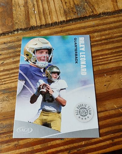 2025 SAGE High Series #156 Riley Leonard — front