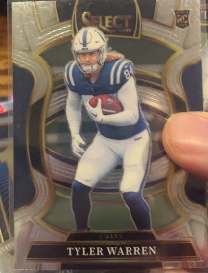 2025 Panini Select #33 Tyler Warren — front