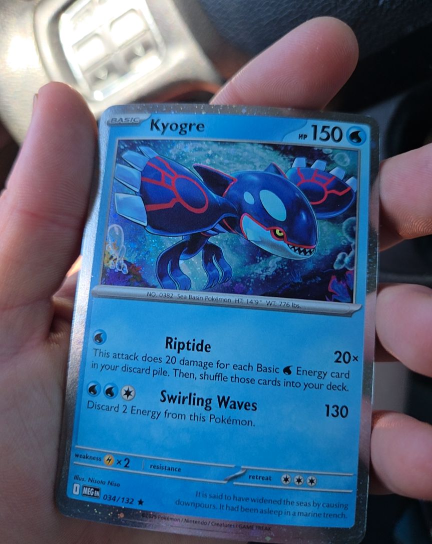 2022 Pokémon ME01: Mega Evolution #034 Kyogre — front