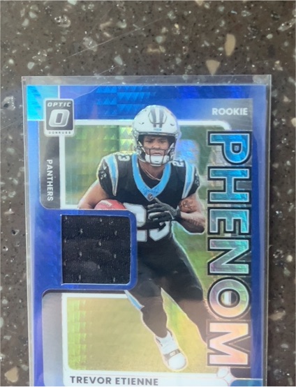 2025 Panini Donruss Optic #RPBH-TEE Trevor Etienne Rookie Phenoms Blue Hyper Prizm — front