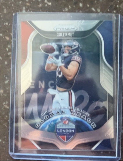 2025 Panini Prizm #6 Cole Kmet Global Reach Chicago Bears — front