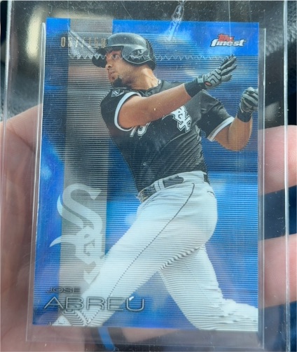 2016 Topps Finest #7 Jose Abreu — front