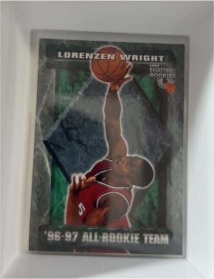 1997 Score Board Rookies #79 Lorenzen Wright — front