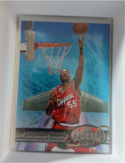 1997-98 SkyBox Metal Universe #108 Lorenzen Wright — front