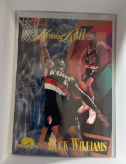 1995-96 SkyBox Premium Honor Roll #271 Buck Williams — front