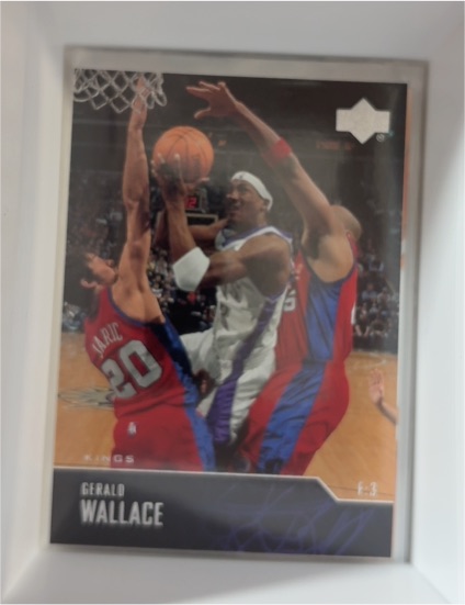 2003-04 Upper Deck #242 Gerald Wallace — front
