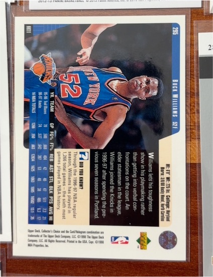 1991 Upper Deck #215 Buck Williams — front