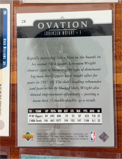 1998-99 Upper Deck Ovation #28 Lorenzen Wright — front