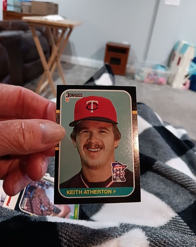 1987 Donruss #272 Keith Atherton Minnesota Twins — front