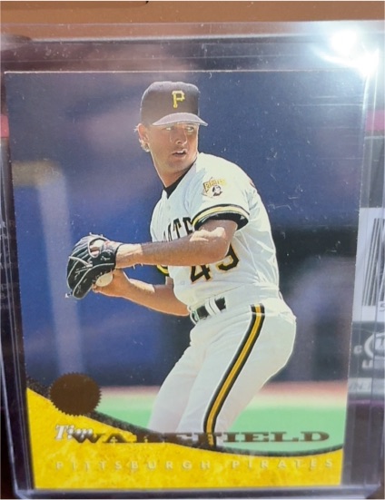 1994 Leaf #155 Tim Wakefield — front