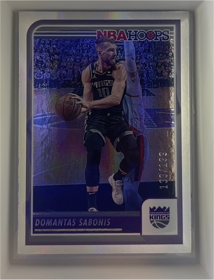 2023-24 Panini NBA Hoops Premium Stock #154 Domantas Sabonis — front