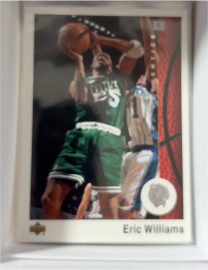 2002-03 UD Authentics #6 Eric Williams — front