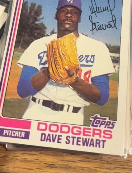 1982 Topps #213 Dave Stewart — front